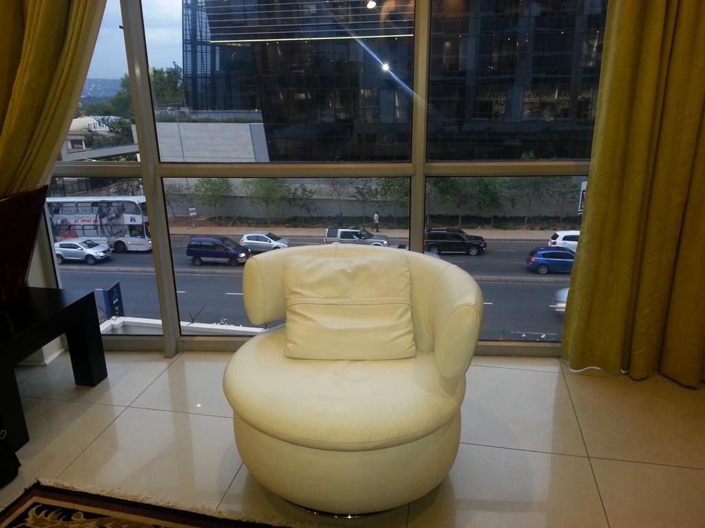 Sandton Executive Suites - Hydro Park エクステリア 写真